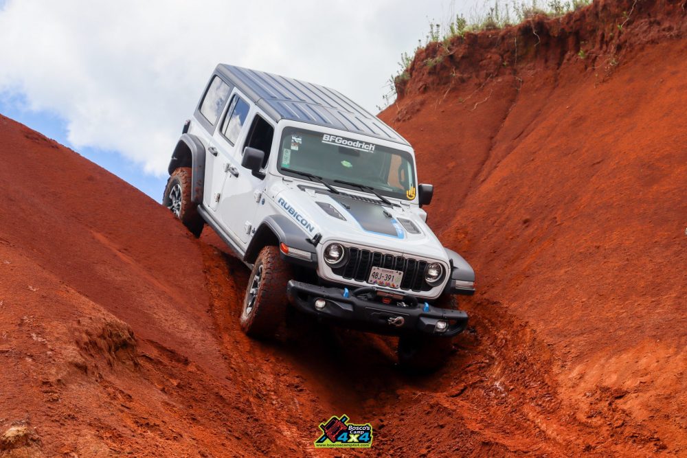 Jeep Wrangler 4xe - Bosco's Camp 4x4