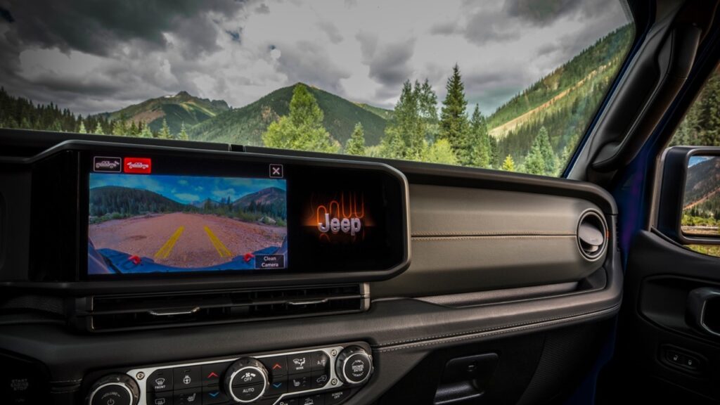 Jeep presenta la edición especial JT Mojave REIGN 2026 - Boscos Camp 4x4 3